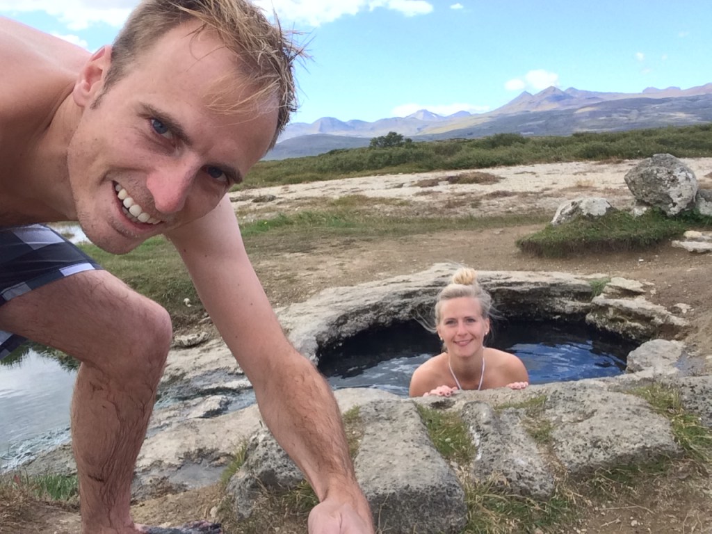 IJsland hot springs geothermische baden landbrotalaug