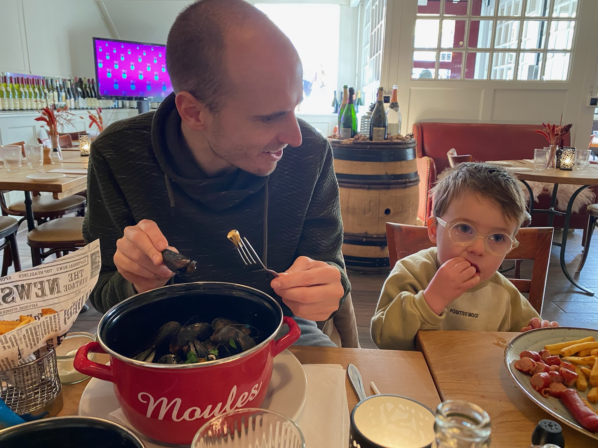 Kleuter eten op reis