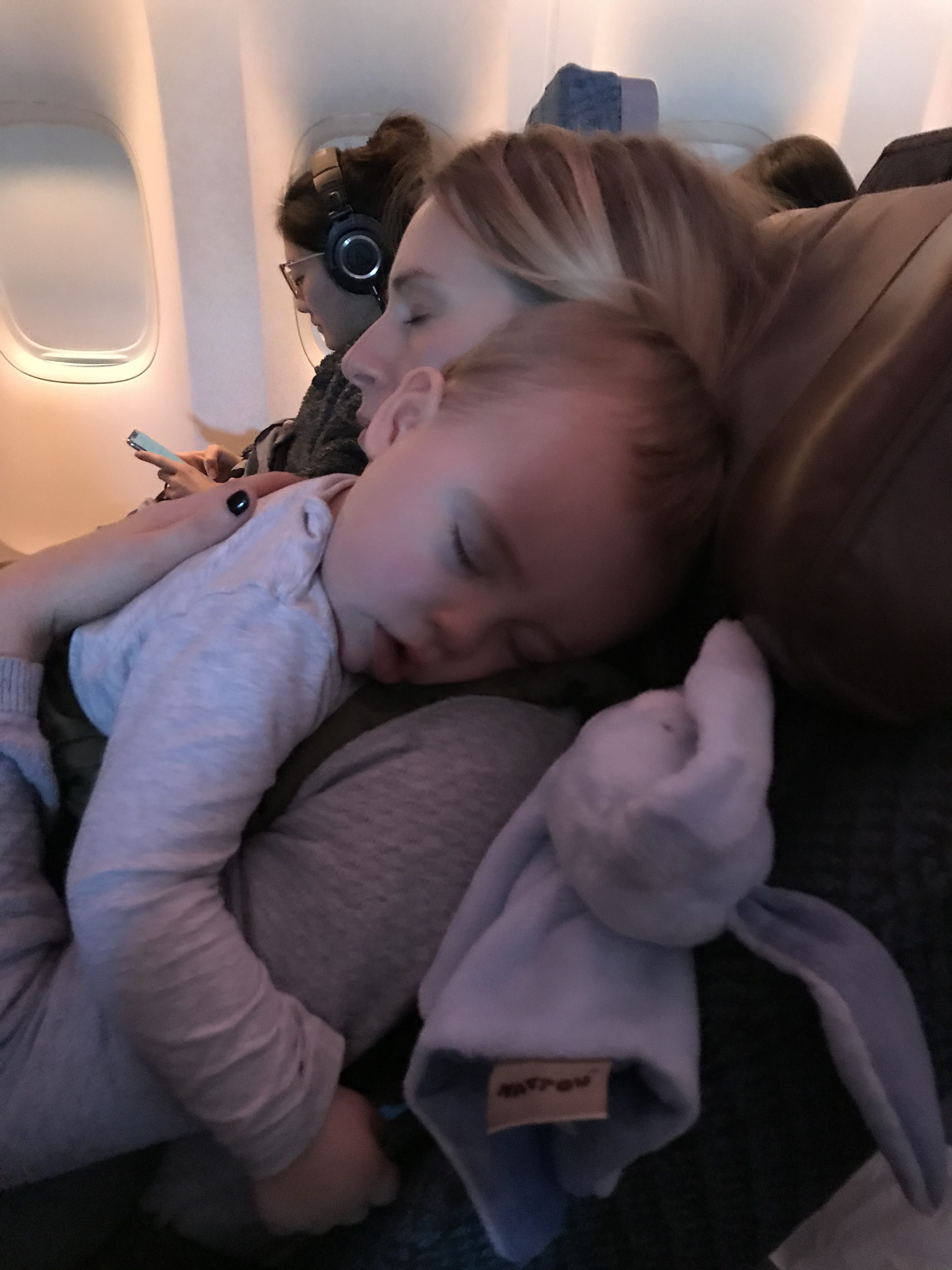 Vliegen met peuter tips om te slapen