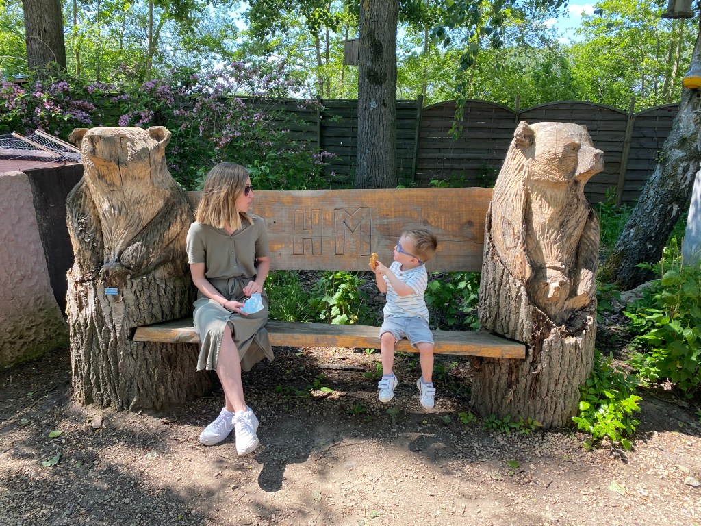 Attractiepark voor jonge kinderen met dieren kinderboerderij