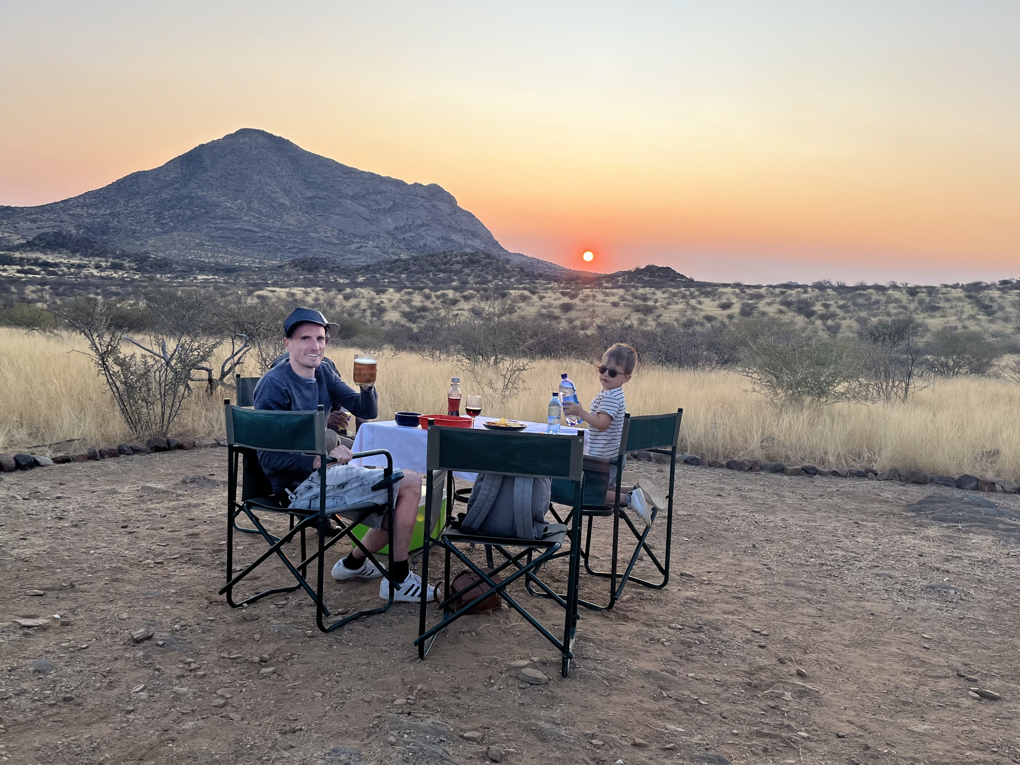 Zonsondergang in Namibië